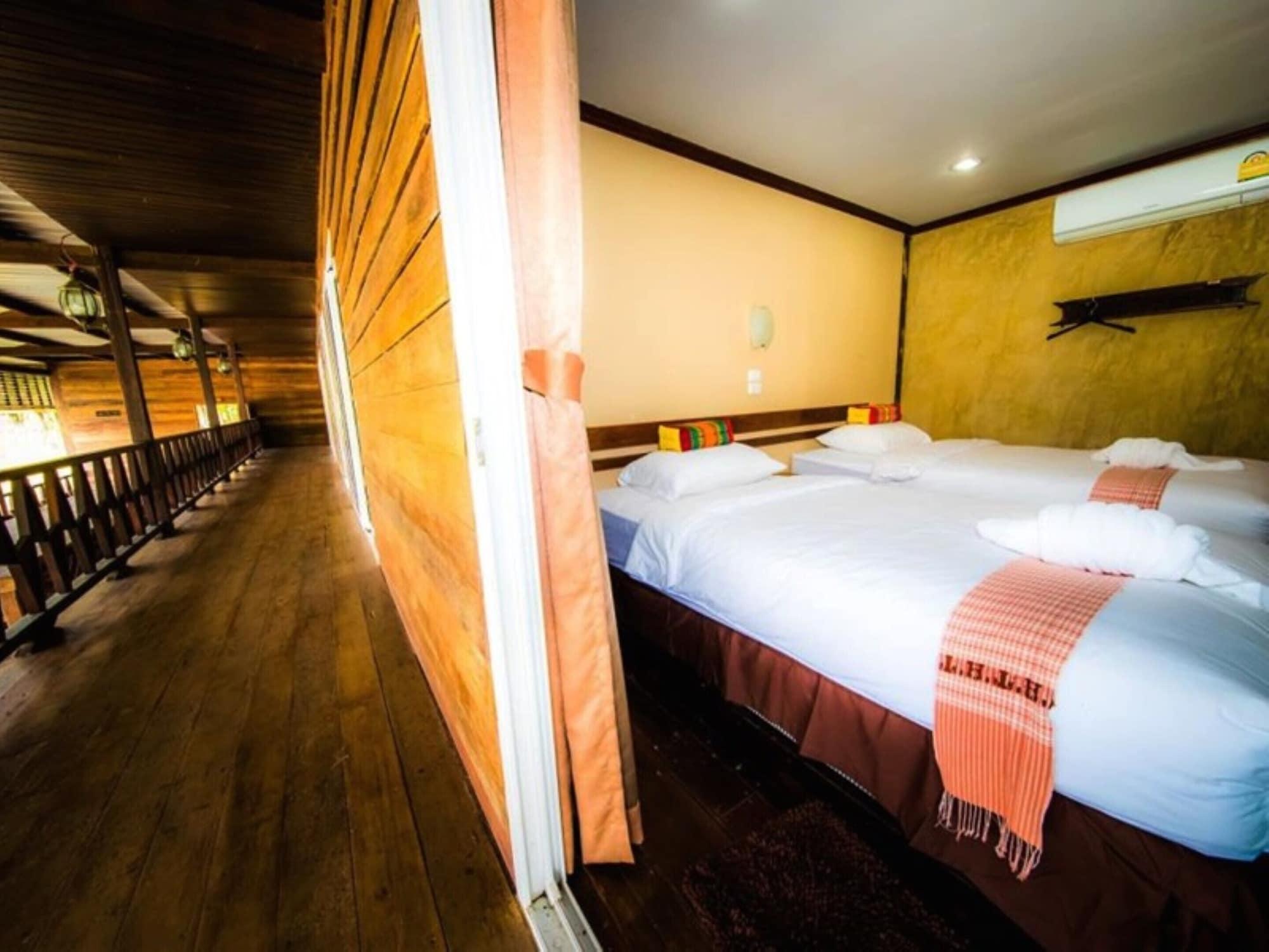 Tanita Lagoon Resort Udon Thani Exterior foto