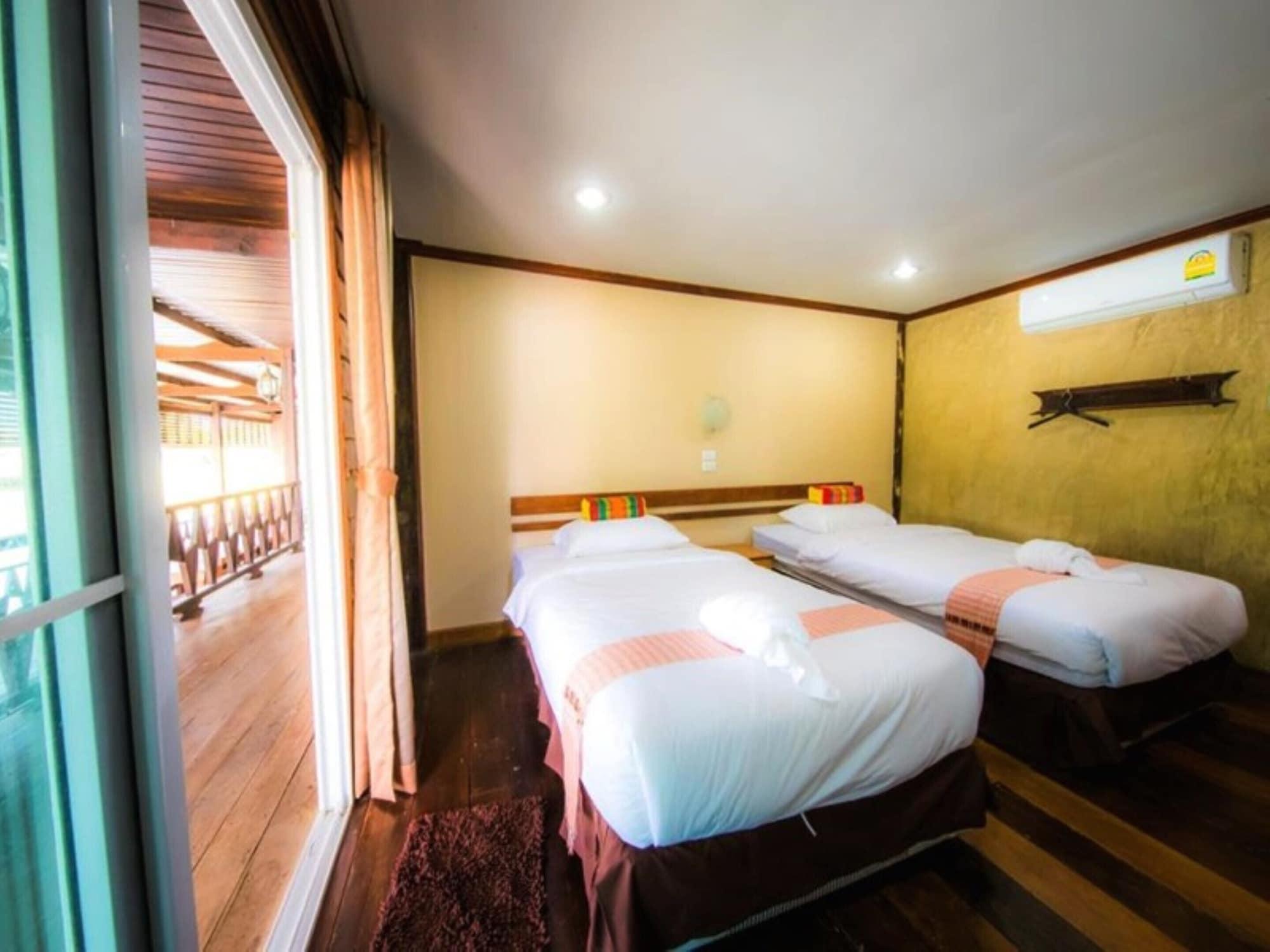 Tanita Lagoon Resort Udon Thani Exterior foto