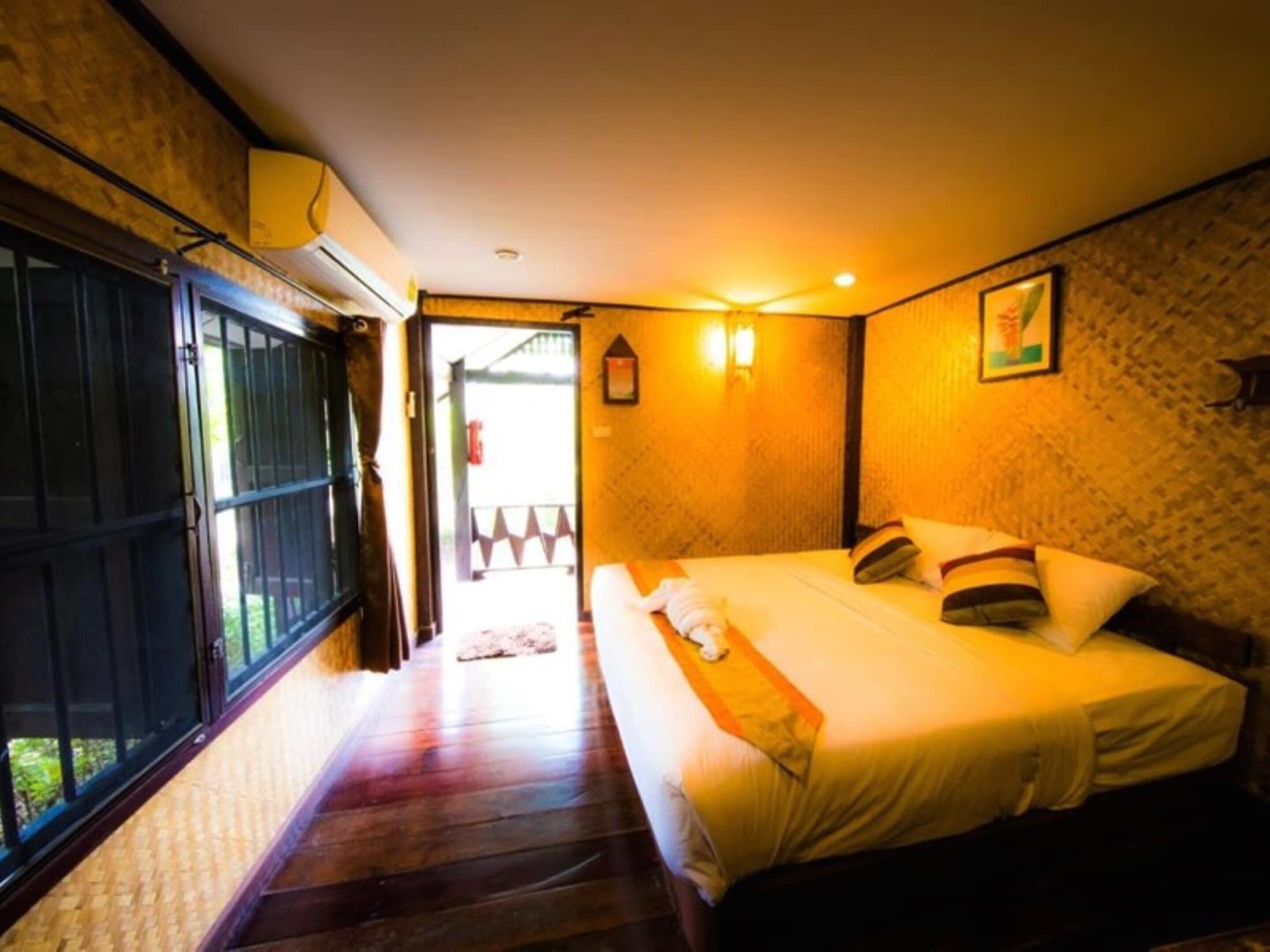 Tanita Lagoon Resort Udon Thani Exterior foto